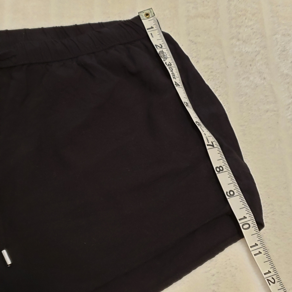 H&M Divided Lightweight Drawstring Shorts - Picture 8 of 8